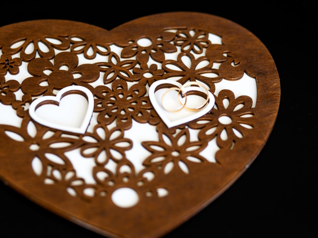 Cięcie sklejki laserem CO2 w Częstochowie